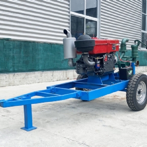 Agricultural multi-stage pump truck