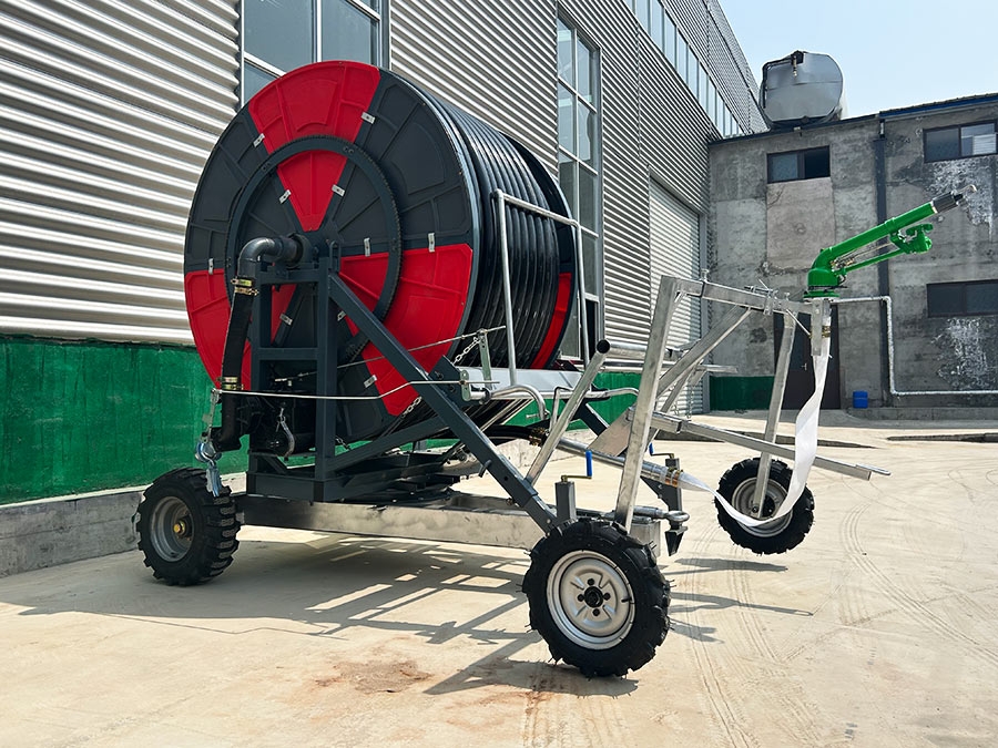 Roll up JP75 sprinkler irrigation machine