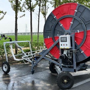 Roll up JP75 sprinkler irrigation machine